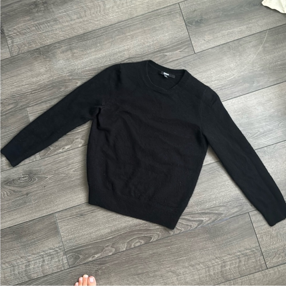 Quince cashmere sweater